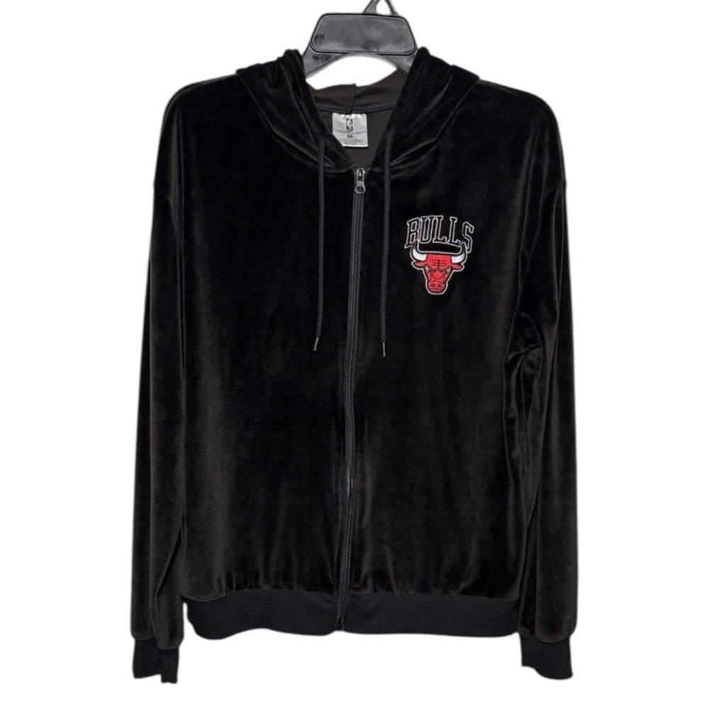 NBA Chicago Bulls Women's Velour Full Zip Black Hoodie Size Medium